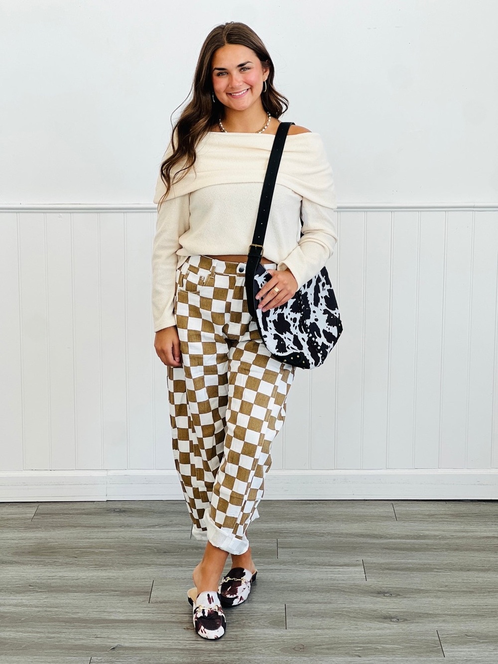 Oddi Boutique Checkerboard Barrel Leg Pants in Brown & White - Size 1X - Picture 3 of 4